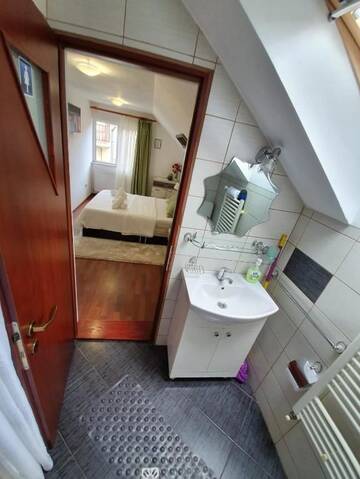 Фото номера Дом с 3 спальнями Гостевой дом Casa Lucky г. Рышнов 74