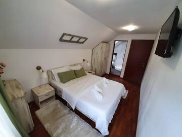 Фото номера Дом с 3 спальнями Гостевой дом Casa Lucky г. Рышнов 41