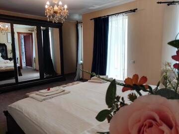 Фото номера Двухместный номер с 1 кроватью и балконом Гостевой дом Casa Maria Roses г. Рышнов 4