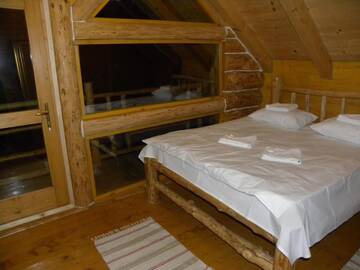 Фото номера Улучшенное шале Лоджи Farmhouse Rosehip Romania Brasov г. Рышнов 12