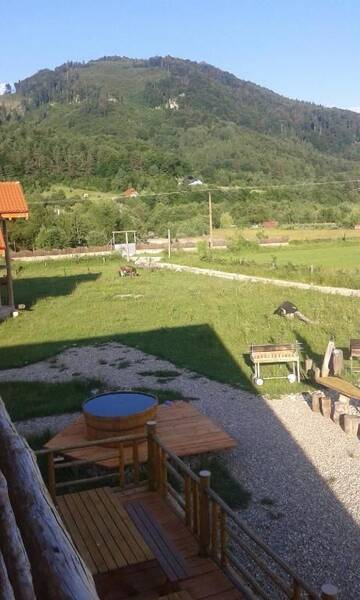 Фото номера Улучшенное шале Лоджи Farmhouse Rosehip Romania Brasov г. Рышнов 59
