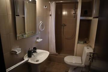 Фото номера Шале с 3 спальнями Шале Cosy Forest Chalet г. Рышнов 41