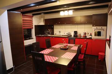 Фото номера Шале с 3 спальнями Шале Cosy Forest Chalet г. Рышнов 22