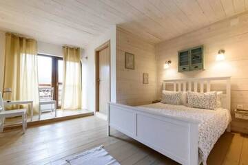 Фото номера Улучшенное шале Гостевой дом Casa Margo г. Рышнов 19