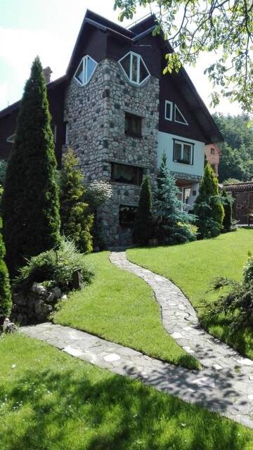Фотографии Гостевой дом Pension Casa Contelui г. Рышнов (Румыния) №2 Фото Гостевой дом Pension Casa Contelui г. Рышнов 2